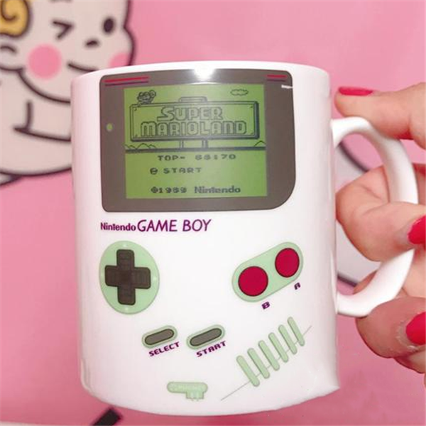 Taza Nintendo Cambia de Color Creativa 2D