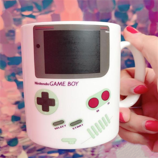 Taza Nintendo Cambia de Color Creativa 2D