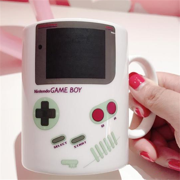 Taza Nintendo Cambia de Color Creativa 2D